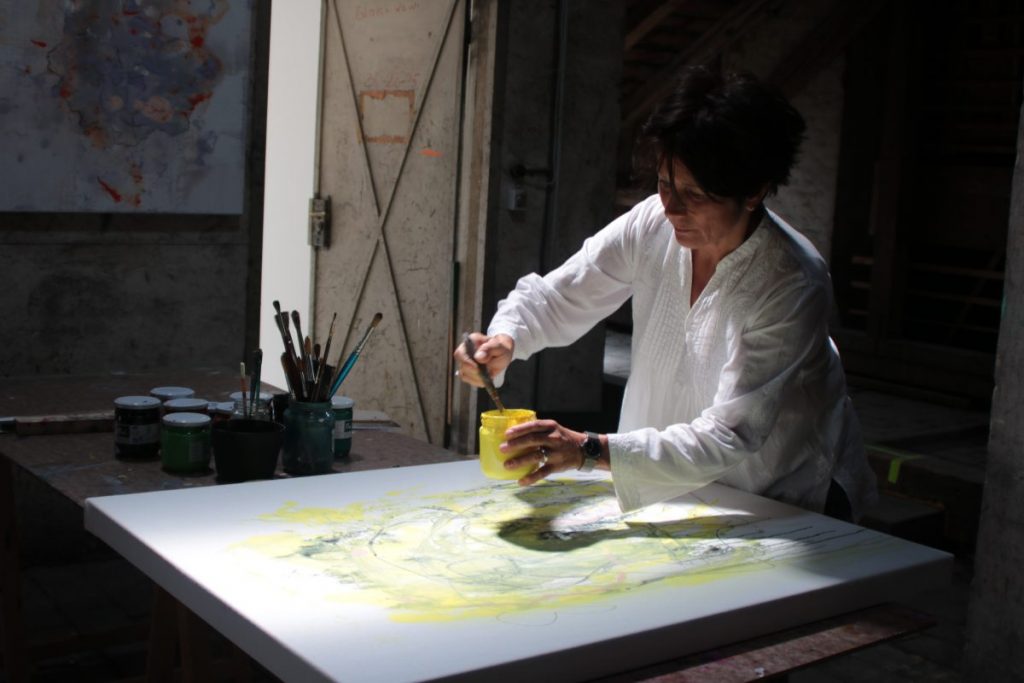 Eva Wolfram-Ertl in the studio
